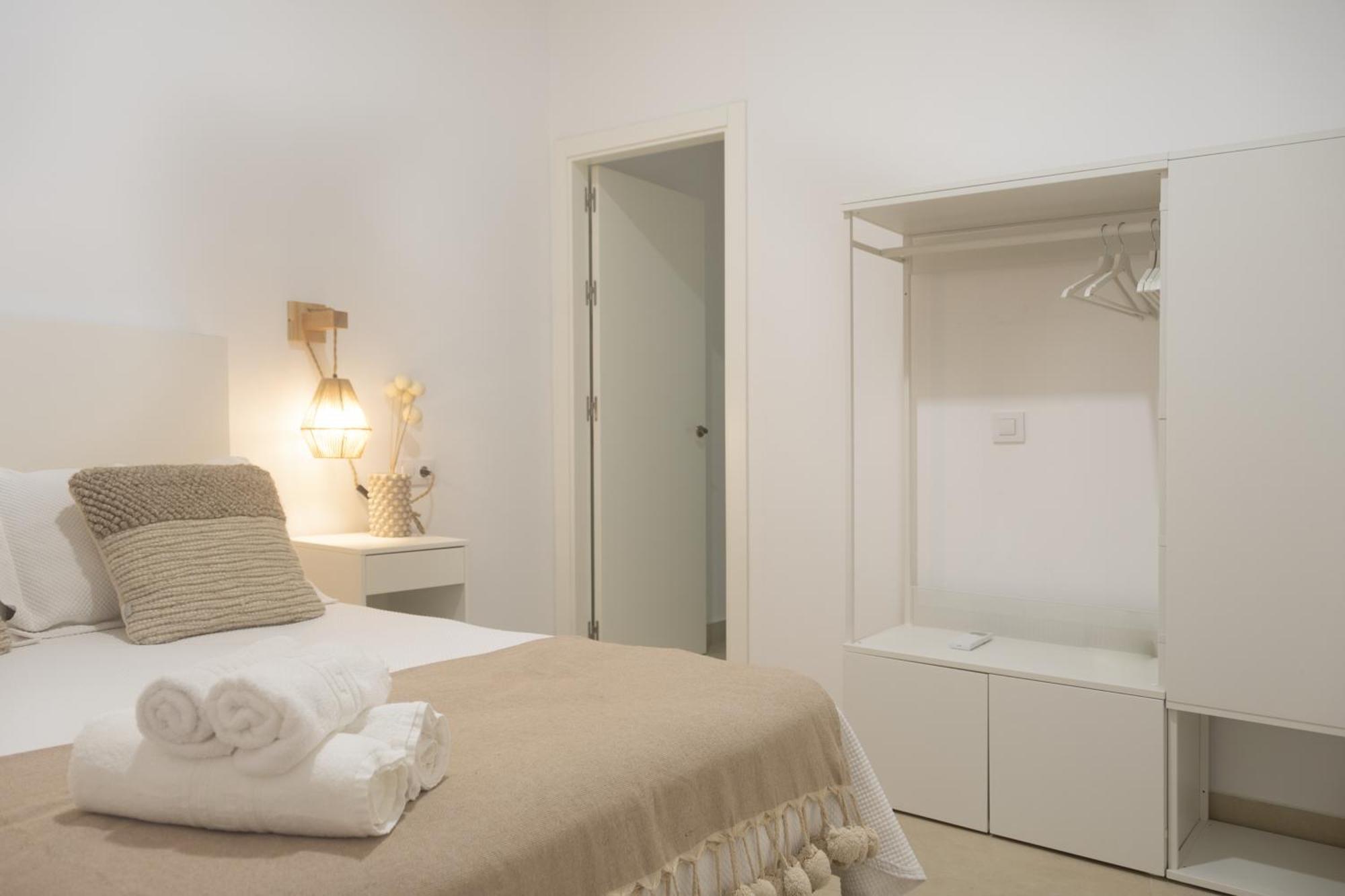 Apartamentos La Tahona Кадис Экстерьер фото